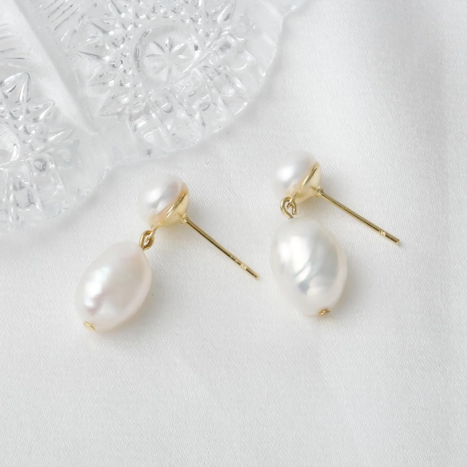 14K Gold Plated Cultured White Baroque Pearl Dangling Drop Earrings for Women Trendy