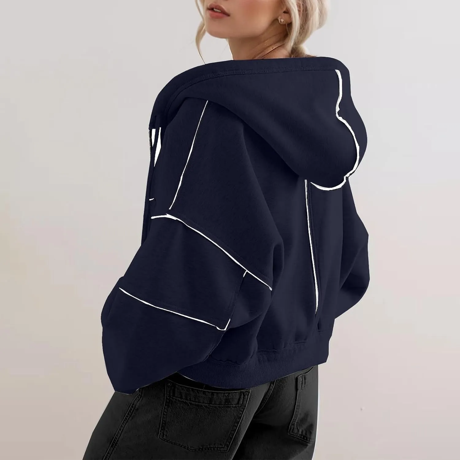Akklian Zip Up Hoodies for Women Fashion Cropped Sweatshirt Fleece Lined Y2K Fall Teen Girls Preppy Clothes Casual Jackets