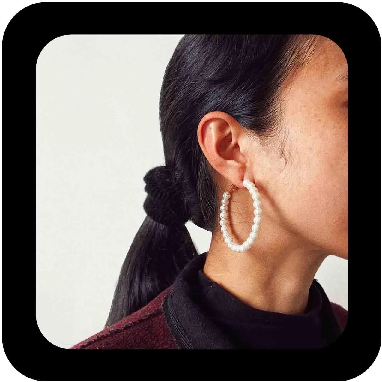 Bohemian Large Pearl Hoop Earrings Circle Pearl Earrings Gold Lightweight Hoop Earrings Personalized Geometric Big Hoop Earrings Jewelry for Women