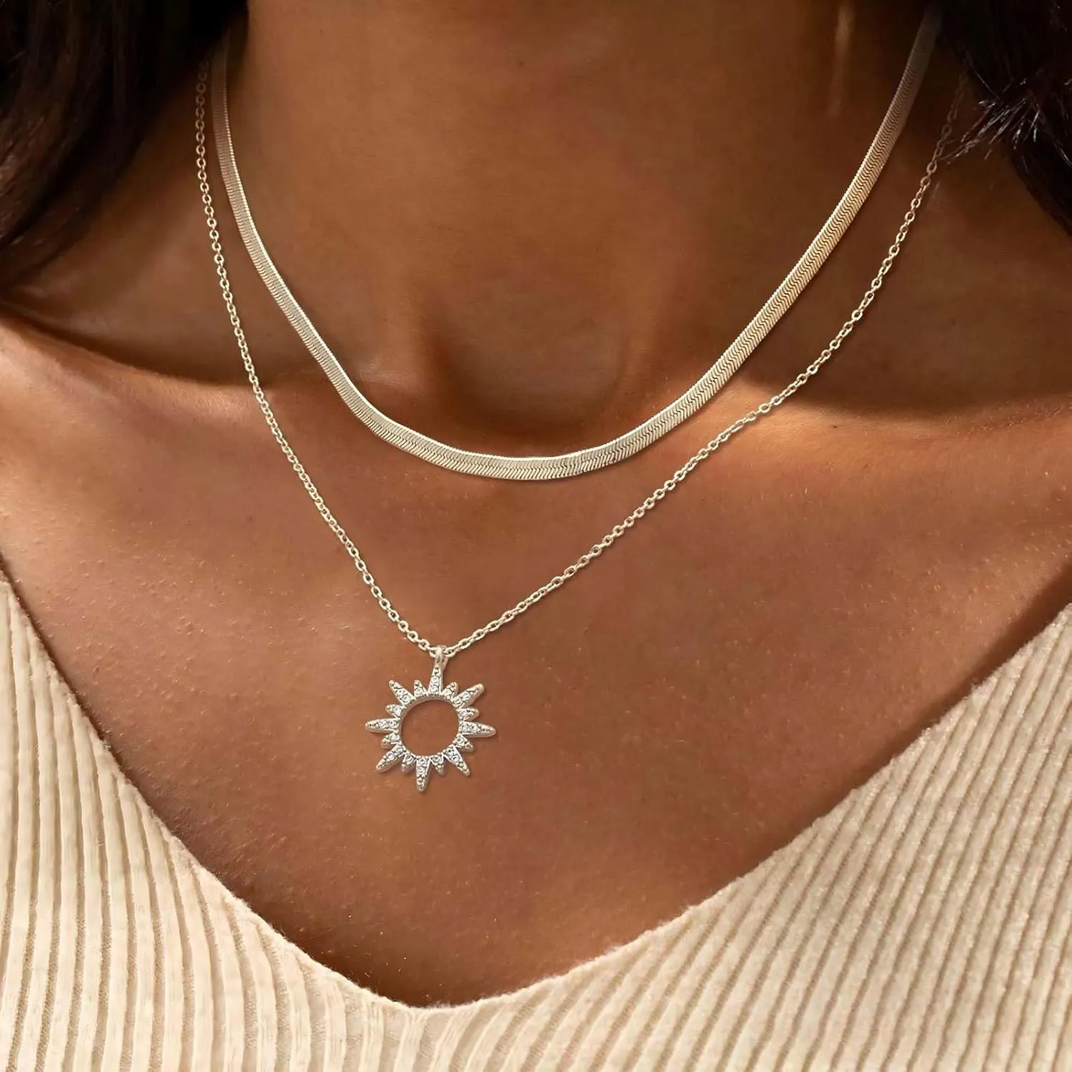 Bohemian Layered Crystal Sunburst Choker Necklace Gold Cz Sun Pendant Necklaces Celestial Sun Herringbone Collar Necklace Flat Snake Bone Chain Necklaces Jewelry for Women