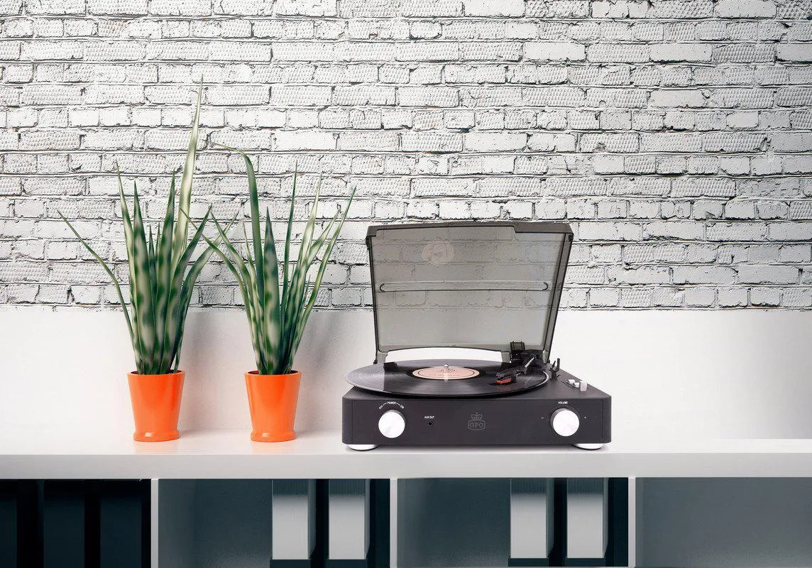 GPO Stylo II Vinyl Record Player Black