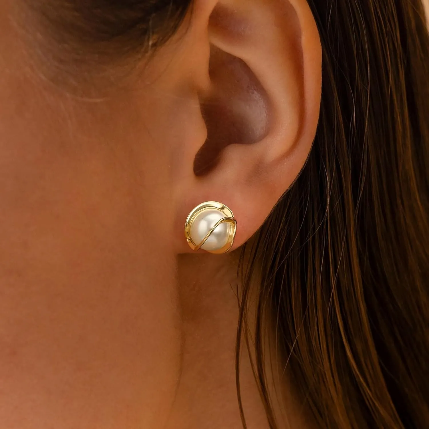 JSJOY Pearl Earrings for Women Stud Earring 14k Gold Hoop Earrings Dangle Fall Earring Jewelry for Women Bride Small Wedding Gifts Wedding Gifts for Her