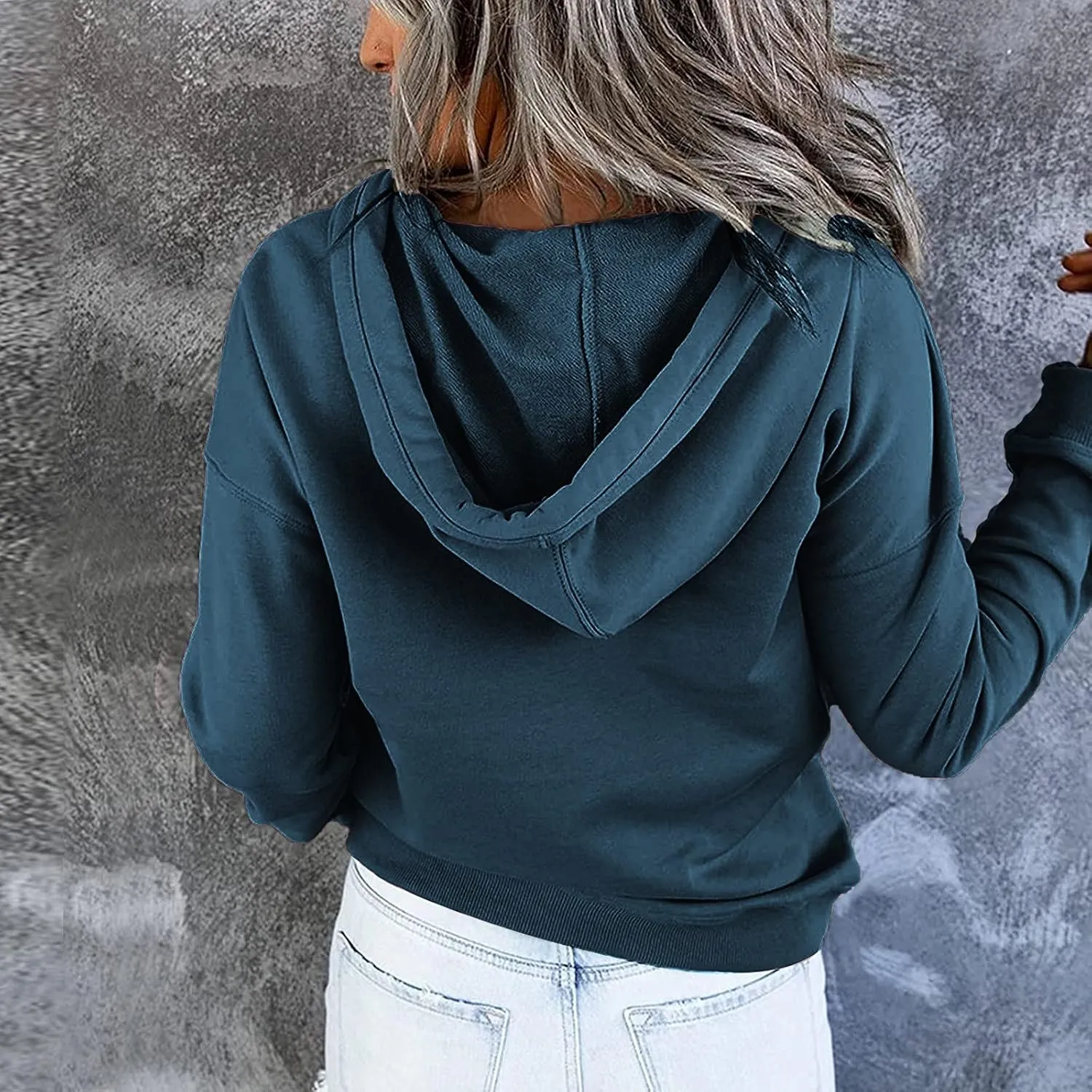 Womens Casual Hoodies Pullover Tops 2022 Fall Clothes Drawstring Long Sleeve Sweatshirts with Pocket