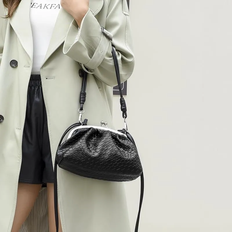 Woven Evening Bag Kiss Lock Clutch Purse for Women Crossbody Bag Vegan Leather Shoulder Purse Satchel Handbag